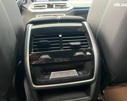 Білий БМВ Х5, об'ємом двигуна 3 л та пробігом 44 тис. км за 66290 $, фото 38 на Automoto.ua