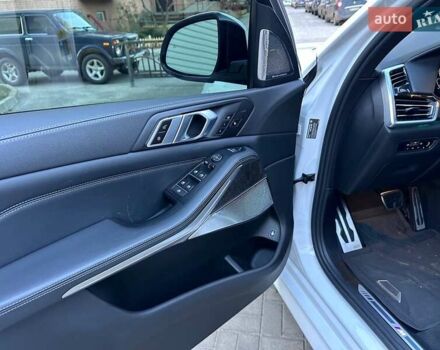 Білий БМВ Х5, об'ємом двигуна 3 л та пробігом 40 тис. км за 75000 $, фото 22 на Automoto.ua