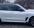 Белый БМВ Х5, объемом двигателя 3 л и пробегом 89 тыс. км за 82000 $, фото 1 на Automoto.ua