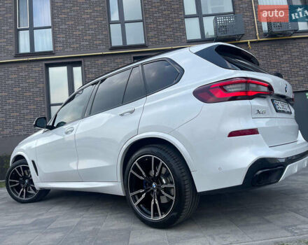 Білий БМВ Х5, об'ємом двигуна 3 л та пробігом 15 тис. км за 68100 $, фото 24 на Automoto.ua