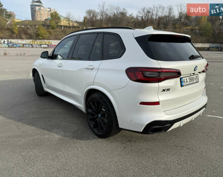 Белый БМВ Х5, объемом двигателя 3 л и пробегом 53 тыс. км за 88000 $, фото 7 на Automoto.ua