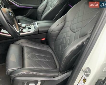 Белый БМВ Х5, объемом двигателя 3 л и пробегом 38 тыс. км за 76000 $, фото 30 на Automoto.ua
