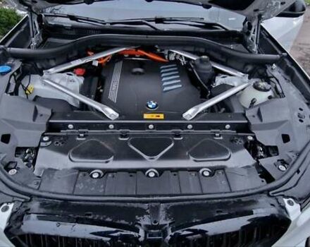 Белый БМВ Х5, объемом двигателя 3 л и пробегом 89 тыс. км за 82000 $, фото 16 на Automoto.ua