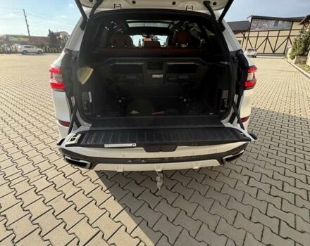 Білий БМВ Х5, об'ємом двигуна 4.39 л та пробігом 50 тис. км за 74000 $, фото 108 на Automoto.ua