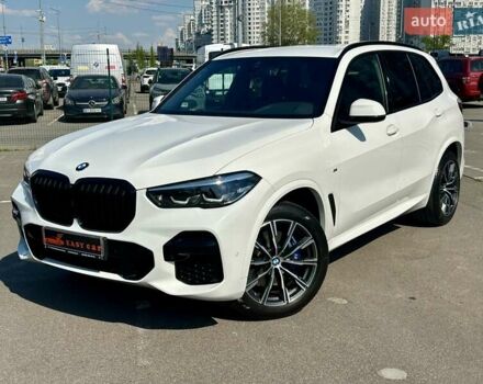 Белый БМВ Х5, объемом двигателя 3 л и пробегом 72 тыс. км за 65900 $, фото 7 на Automoto.ua