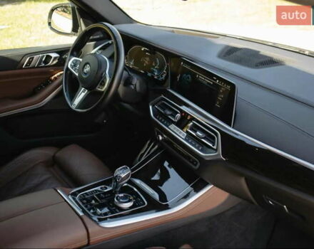 Белый БМВ Х5, объемом двигателя 3 л и пробегом 63 тыс. км за 74900 $, фото 27 на Automoto.ua