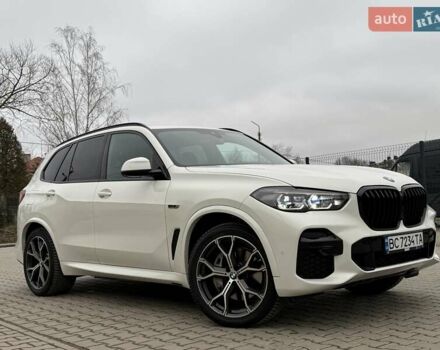 Білий БМВ Х5, об'ємом двигуна 3 л та пробігом 39 тис. км за 71000 $, фото 3 на Automoto.ua