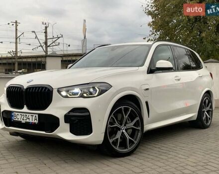 Белый БМВ Х5, объемом двигателя 3 л и пробегом 38 тыс. км за 76000 $, фото 1 на Automoto.ua