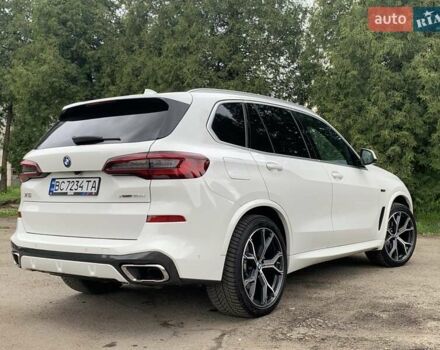 Белый БМВ Х5, объемом двигателя 3 л и пробегом 34 тыс. км за 78900 $, фото 16 на Automoto.ua