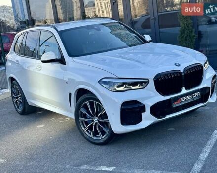 Белый БМВ Х5, объемом двигателя 3 л и пробегом 72 тыс. км за 67900 $, фото 12 на Automoto.ua