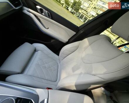 Белый БМВ Х5, объемом двигателя 2 л и пробегом 21 тыс. км за 59000 $, фото 13 на Automoto.ua