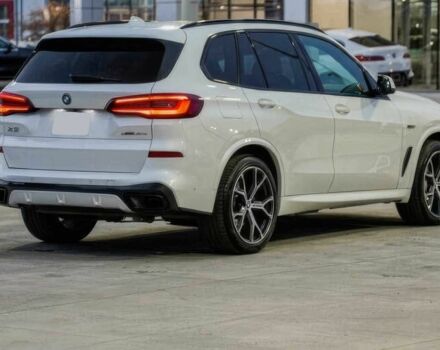 Белый БМВ Х5, объемом двигателя 3 л и пробегом 28 тыс. км за 43600 $, фото 5 на Automoto.ua