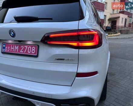 Білий БМВ Х5, об'ємом двигуна 3 л та пробігом 40 тис. км за 75000 $, фото 11 на Automoto.ua