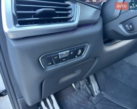 Белый БМВ Х5, объемом двигателя 3 л и пробегом 72 тыс. км за 67900 $, фото 36 на Automoto.ua