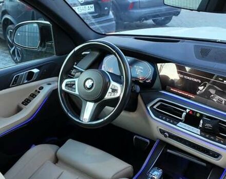 Белый БМВ Х5, объемом двигателя 3 л и пробегом 17 тыс. км за 64900 $, фото 8 на Automoto.ua
