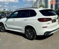 Белый БМВ Х5, объемом двигателя 3 л и пробегом 72 тыс. км за 65900 $, фото 3 на Automoto.ua