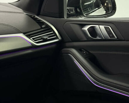 Белый БМВ Х5, объемом двигателя 3 л и пробегом 43 тыс. км за 62500 $, фото 26 на Automoto.ua