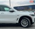 Белый БМВ Х5, объемом двигателя 3 л и пробегом 44 тыс. км за 66290 $, фото 11 на Automoto.ua