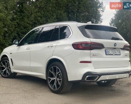 Белый БМВ Х5, объемом двигателя 3 л и пробегом 34 тыс. км за 78900 $, фото 12 на Automoto.ua