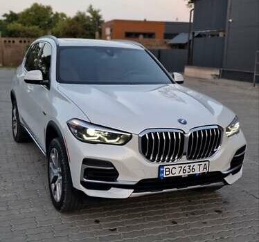 Белый БМВ Х5, объемом двигателя 3 л и пробегом 31 тыс. км за 72500 $, фото 16 на Automoto.ua