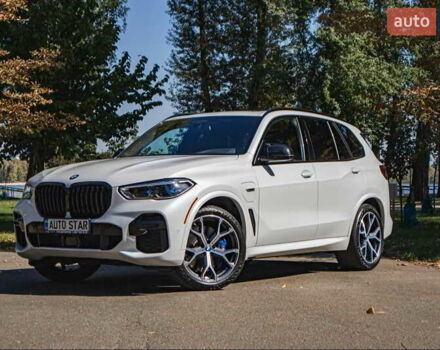 Белый БМВ Х5, объемом двигателя 3 л и пробегом 63 тыс. км за 74900 $, фото 2 на Automoto.ua