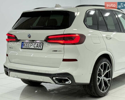 Белый БМВ Х5, объемом двигателя 3 л и пробегом 43 тыс. км за 62500 $, фото 14 на Automoto.ua