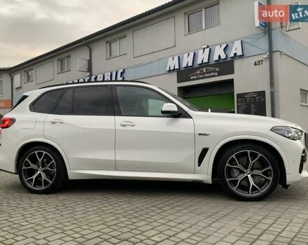 Белый БМВ Х5, объемом двигателя 3 л и пробегом 38 тыс. км за 76000 $, фото 7 на Automoto.ua