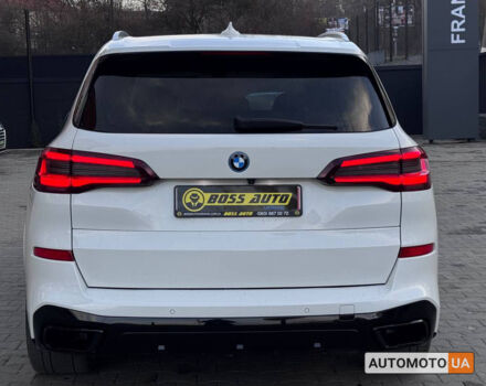 Белый БМВ Х5, объемом двигателя 3 л и пробегом 17 тыс. км за 72000 $, фото 4 на Automoto.ua
