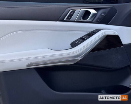 Белый БМВ Х5, объемом двигателя 3 л и пробегом 17 тыс. км за 72000 $, фото 8 на Automoto.ua