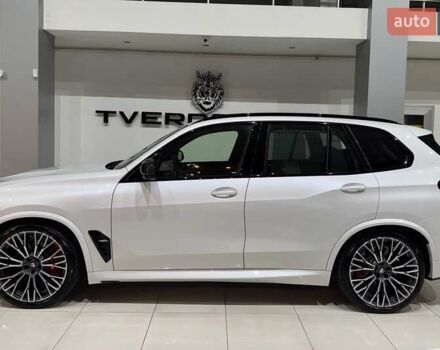 Белый БМВ Х5, объемом двигателя 4.4 л и пробегом 1 тыс. км за 138900 $, фото 38 на Automoto.ua