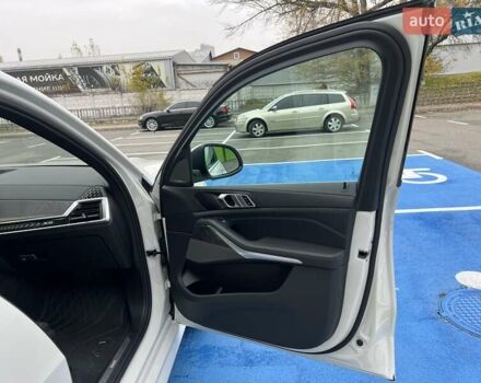 Белый БМВ Х5, объемом двигателя 3 л и пробегом 52 тыс. км за 79999 $, фото 53 на Automoto.ua