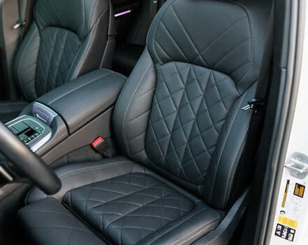 Білий БМВ Х5, об'ємом двигуна 4.4 л та пробігом 26 тис. км за 84000 $, фото 20 на Automoto.ua