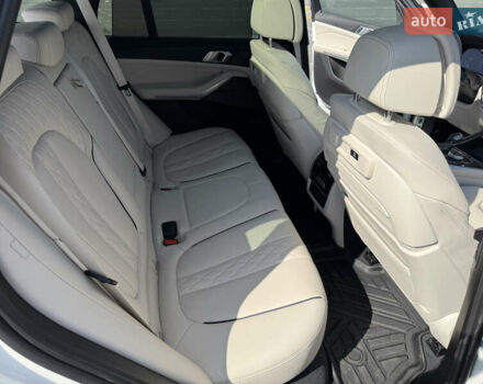 Белый БМВ Х5, объемом двигателя 3 л и пробегом 60 тыс. км за 78000 $, фото 47 на Automoto.ua