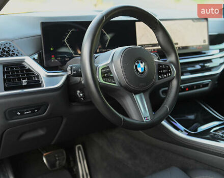 Белый БМВ Х5, объемом двигателя 2.99 л и пробегом 55 тыс. км за 103999 $, фото 42 на Automoto.ua