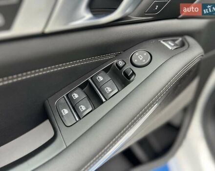 Белый БМВ Х5, объемом двигателя 3 л и пробегом 52 тыс. км за 79999 $, фото 32 на Automoto.ua