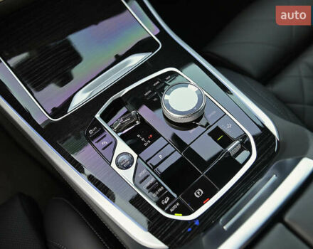 Белый БМВ Х5, объемом двигателя 2.99 л и пробегом 55 тыс. км за 103999 $, фото 56 на Automoto.ua