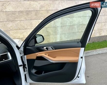 Белый БМВ Х5, объемом двигателя 2.99 л и пробегом 60 тыс. км за 96800 $, фото 96 на Automoto.ua