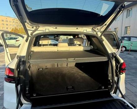 Белый БМВ Х5, объемом двигателя 3 л и пробегом 17 тыс. км за 84400 $, фото 17 на Automoto.ua