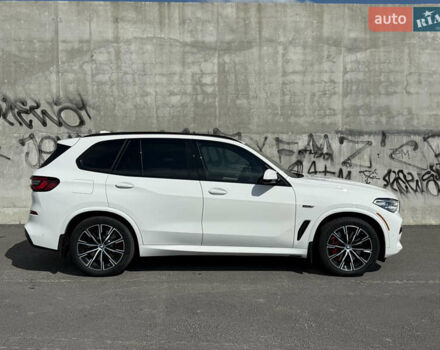 Белый БМВ Х5, объемом двигателя 3 л и пробегом 60 тыс. км за 78000 $, фото 9 на Automoto.ua