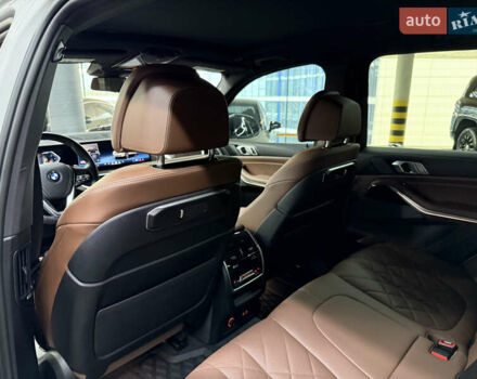 Білий БМВ Х5, об'ємом двигуна 3 л та пробігом 25 тис. км за 85000 $, фото 21 на Automoto.ua