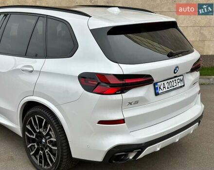 Белый БМВ Х5, объемом двигателя 2.99 л и пробегом 60 тыс. км за 96800 $, фото 50 на Automoto.ua