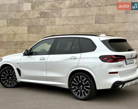 Белый БМВ Х5, объемом двигателя 2.99 л и пробегом 60 тыс. км за 96800 $, фото 22 на Automoto.ua