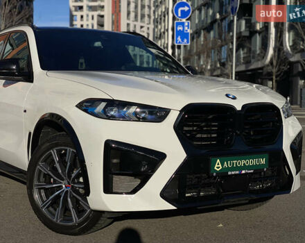 Белый БМВ Х5, объемом двигателя 3 л и пробегом 31 тыс. км за 88900 $, фото 1 на Automoto.ua