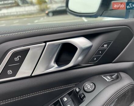 Белый БМВ Х5, объемом двигателя 3 л и пробегом 52 тыс. км за 79999 $, фото 29 на Automoto.ua