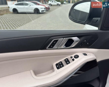 Белый БМВ Х5, объемом двигателя 2.99 л и пробегом 39 тыс. км за 94000 $, фото 10 на Automoto.ua