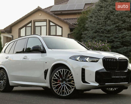 Белый БМВ Х5, объемом двигателя 2.99 л и пробегом 55 тыс. км за 103999 $, фото 5 на Automoto.ua