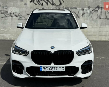 Белый БМВ Х5, объемом двигателя 3 л и пробегом 60 тыс. км за 78000 $, фото 1 на Automoto.ua