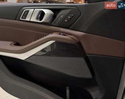 Белый БМВ Х5, объемом двигателя 4.4 л и пробегом 1 тыс. км за 138900 $, фото 79 на Automoto.ua