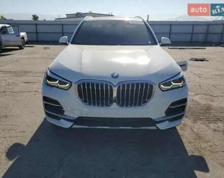 Белый БМВ Х5, объемом двигателя 3 л и пробегом 67 тыс. км за 25000 $, фото 4 на Automoto.ua