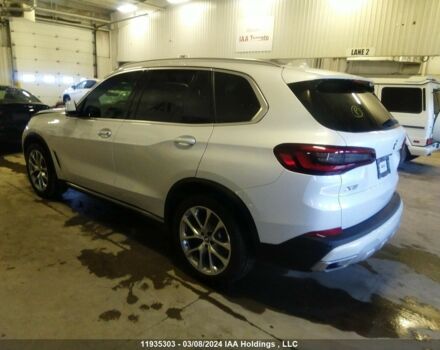 Білий БМВ Х5, об'ємом двигуна 3 л та пробігом 30 тис. км за 48200 $, фото 4 на Automoto.ua